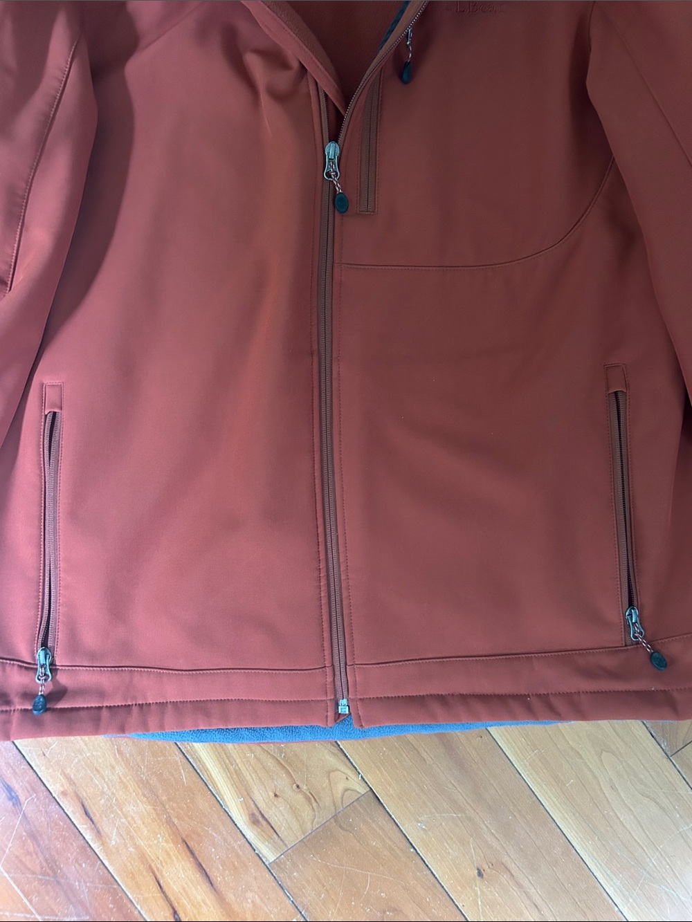 Men's LLBean SoftshellJacket - Picture 4 of 6